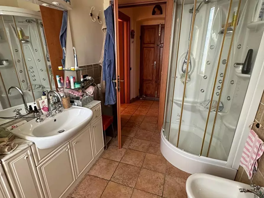 Immagine 18 di Terratetto in vendita  a Massa