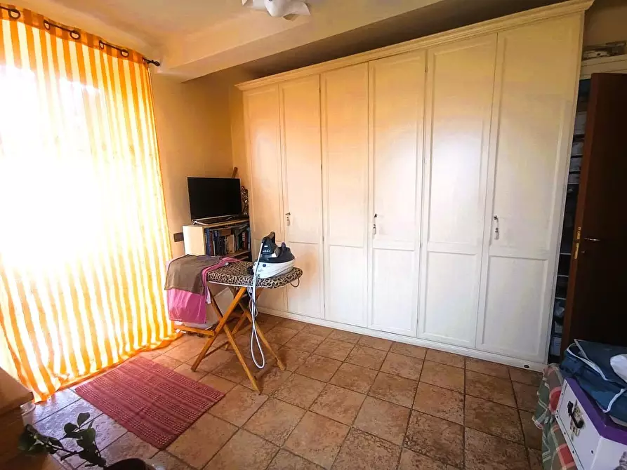 Immagine 33 di Terratetto in vendita  a Massa