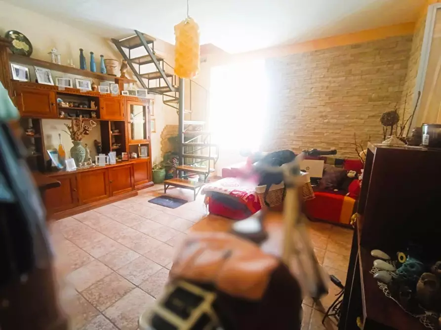 Immagine 7 di Terratetto in vendita  a Massa