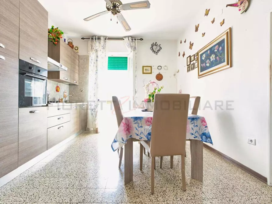 Immagine 11 di Appartamento in vendita  a Campiglia Marittima