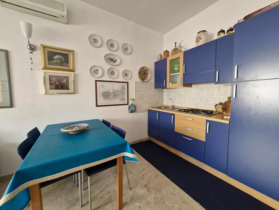 Immagine 2 di Appartamento in vendita  a Rio Marina