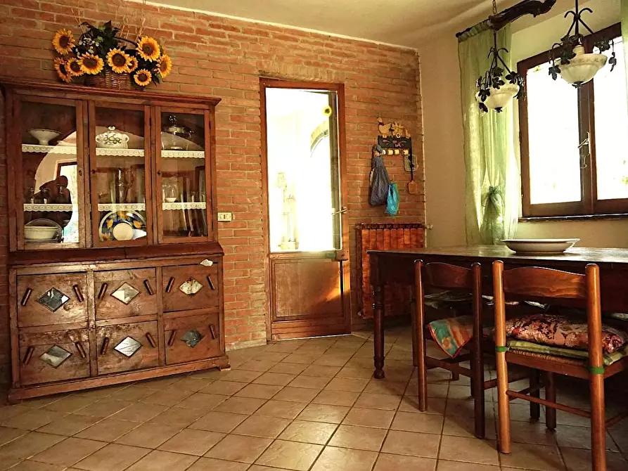 Immagine 3 di Casa colonica in vendita  a San Miniato