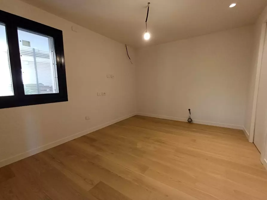 Immagine 9 di Appartamento in vendita  a Empoli