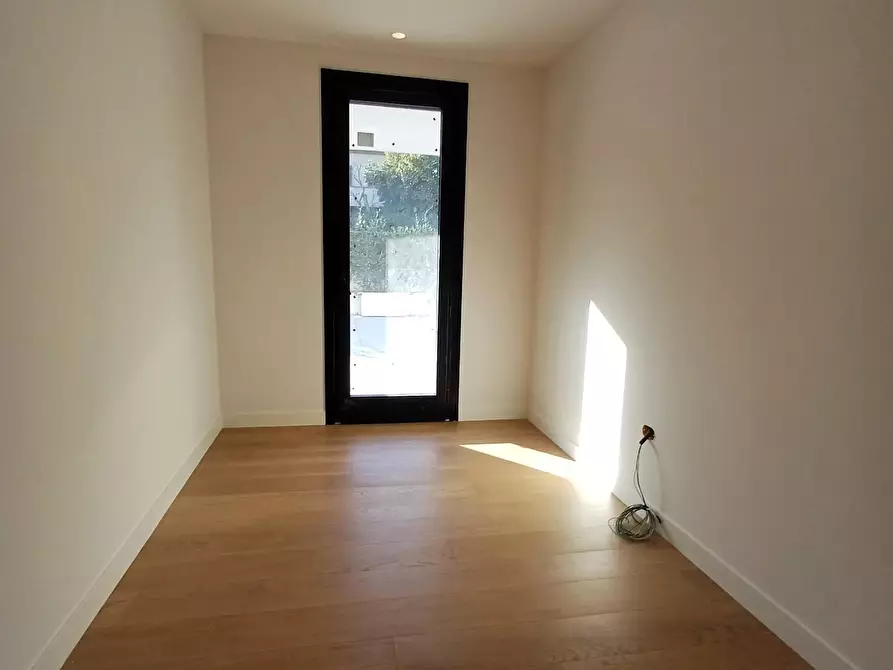 Immagine 11 di Appartamento in vendita  a Empoli