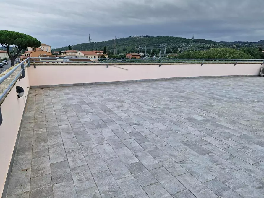 Immagine 38 di Appartamento in vendita  a Campiglia Marittima