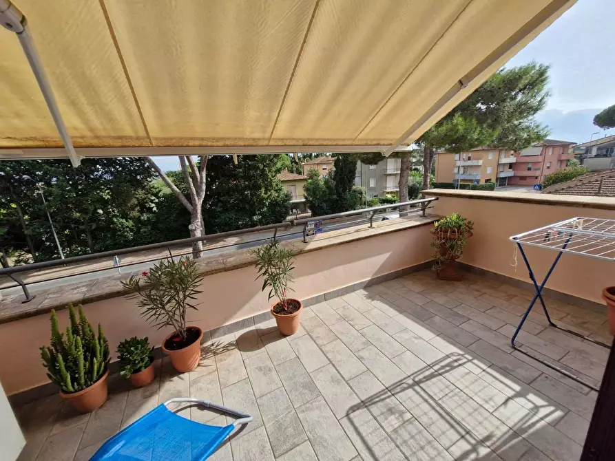 Immagine 11 di Appartamento in vendita  a Campiglia Marittima