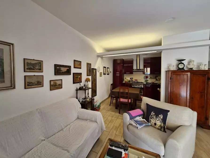Immagine 7 di Appartamento in vendita  a Campiglia Marittima