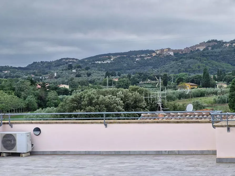 Immagine 39 di Appartamento in vendita  a Campiglia Marittima