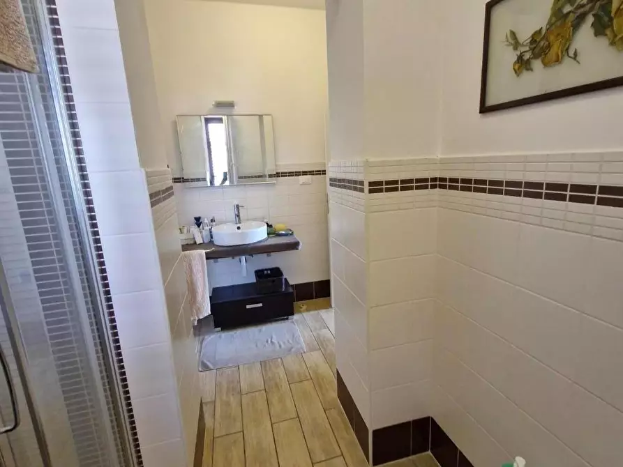 Immagine 24 di Appartamento in vendita  a Campiglia Marittima