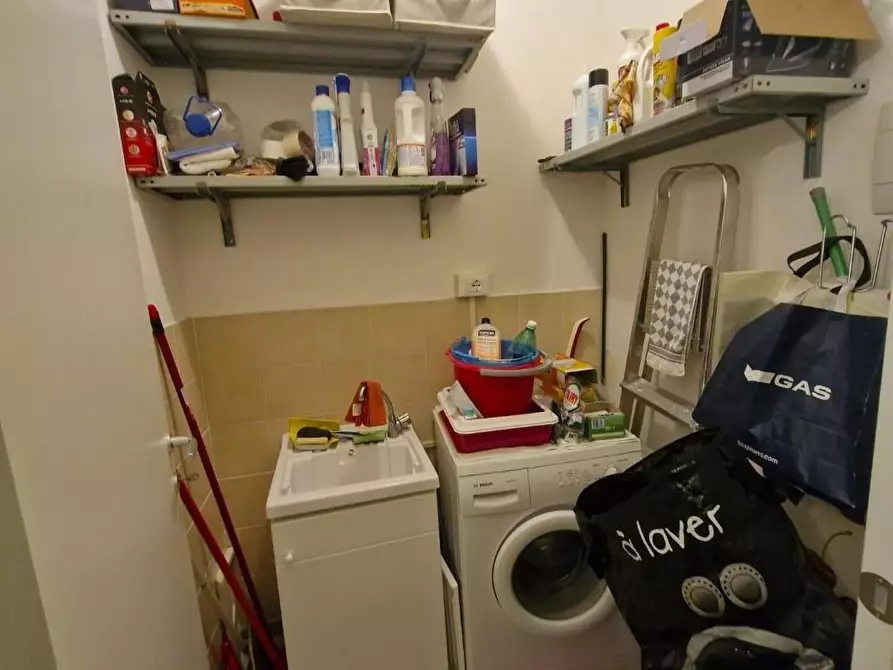 Immagine 13 di Appartamento in vendita  a Campiglia Marittima