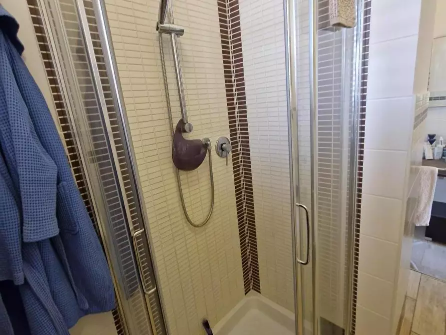 Immagine 21 di Appartamento in vendita  a Campiglia Marittima