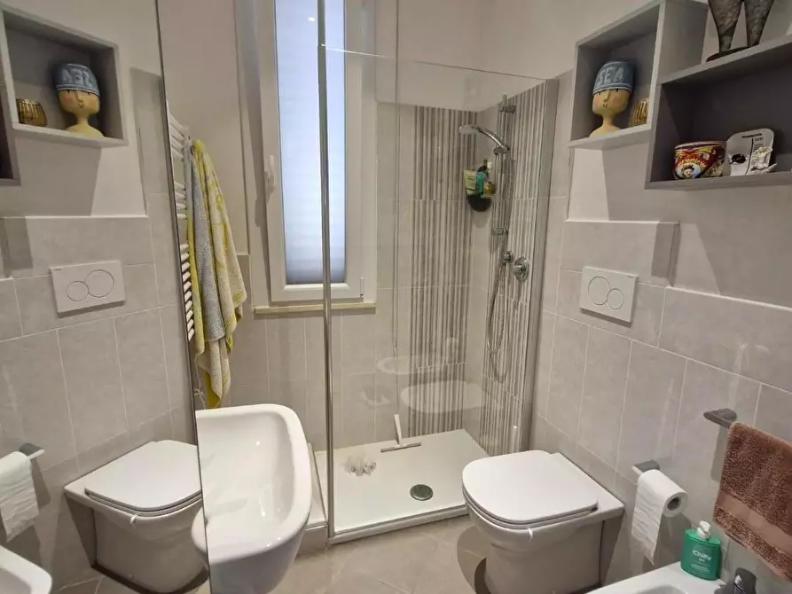 Immagine 28 di Appartamento in vendita  a Campiglia Marittima