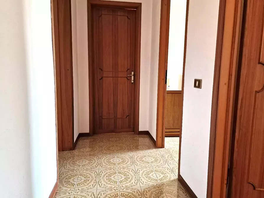 Immagine 23 di Villa in vendita  a Capannori