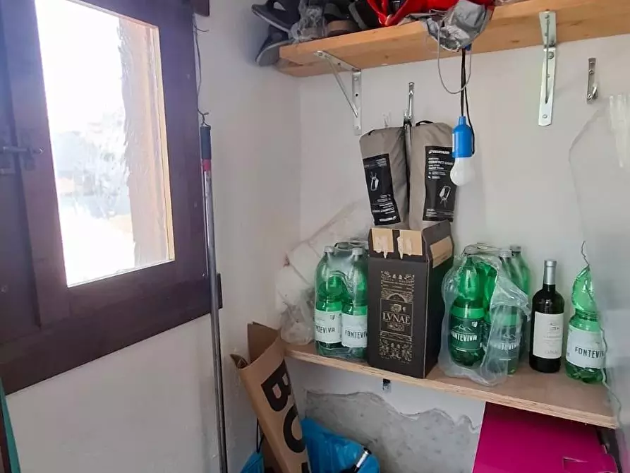 Immagine 14 di Appartamento in vendita  a Carrara