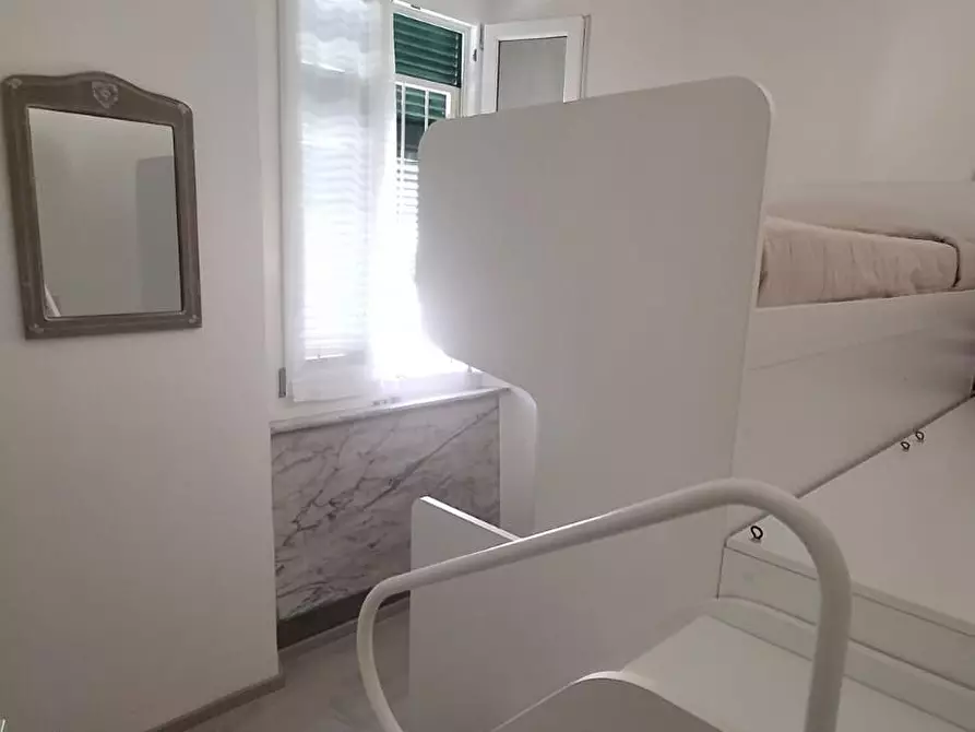 Immagine 8 di Appartamento in vendita  a Carrara