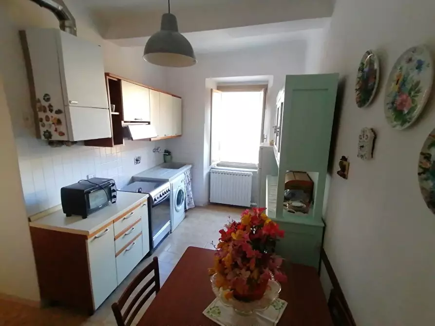 Immagine 7 di Appartamento in vendita  a Carrara