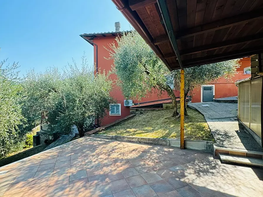 Immagine 21 di Terratetto in vendita  a Capannori