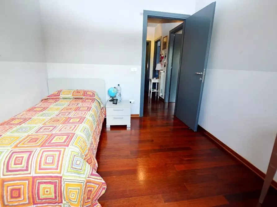 Immagine 18 di Villetta a schiera in vendita  a Capannori