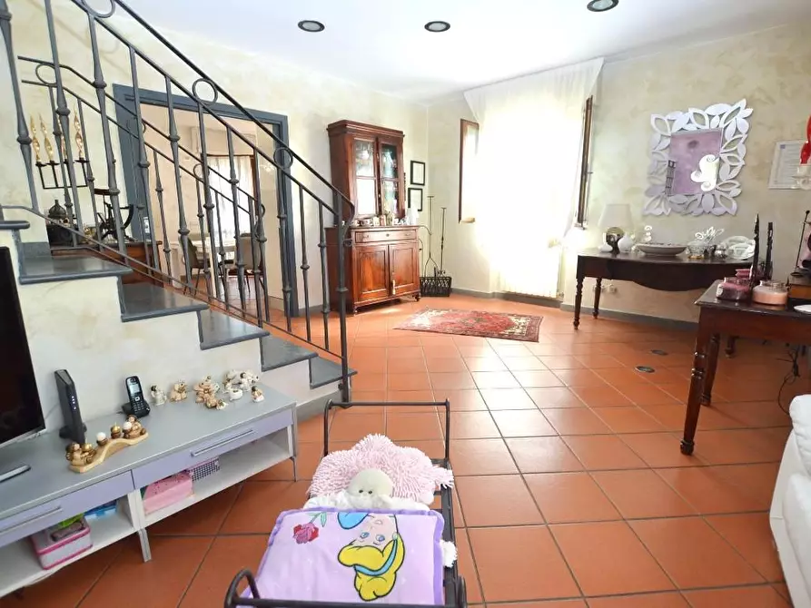 Immagine 3 di Villetta a schiera in vendita  a Capannori