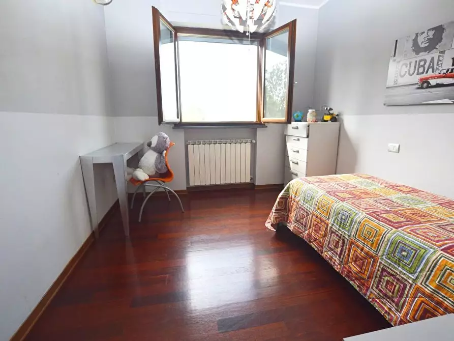 Immagine 17 di Villetta a schiera in vendita  a Capannori