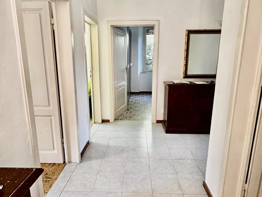 Immagine 10 di Appartamento in affitto  a Pisa