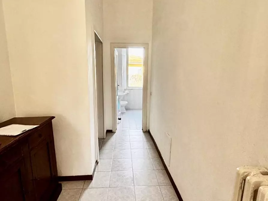 Immagine 17 di Appartamento in affitto  a Pisa