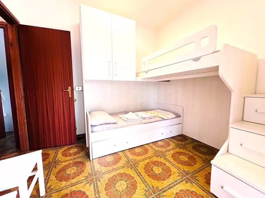 Immagine 12 di Appartamento in vendita  a Massa