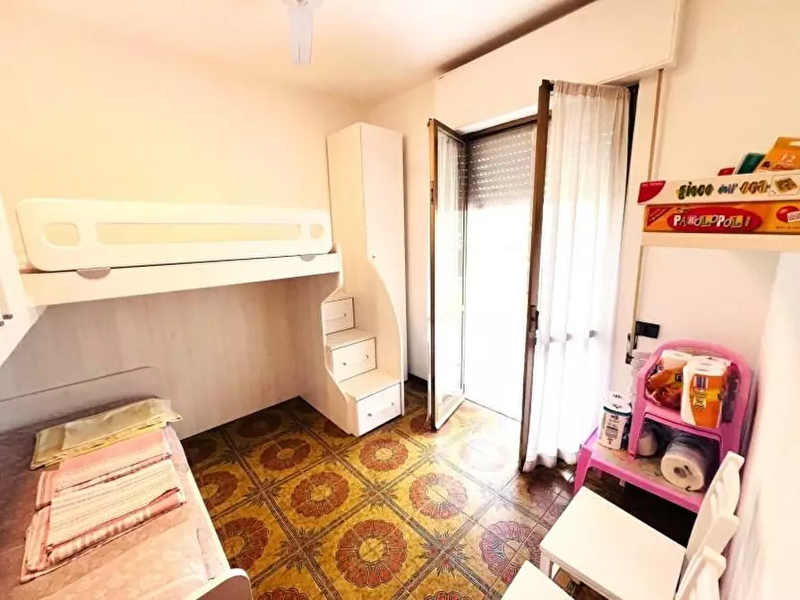 Immagine 10 di Appartamento in vendita  a Massa