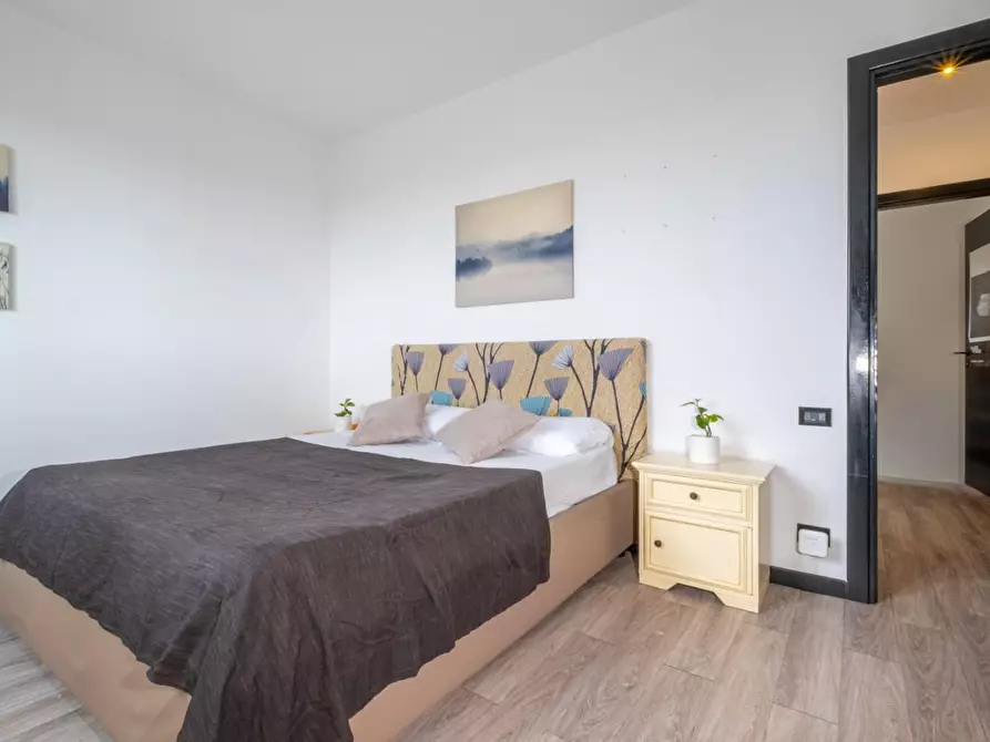 Immagine 26 di Appartamento in vendita  a Bergamo