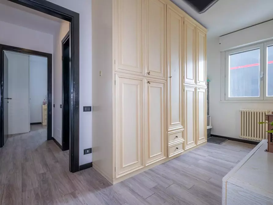 Immagine 37 di Appartamento in vendita  a Bergamo