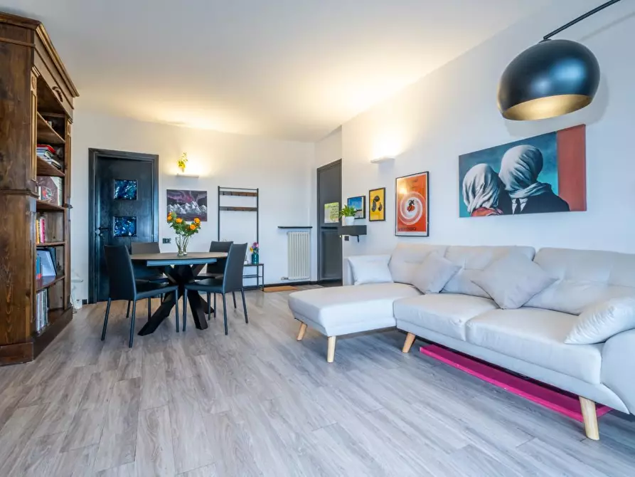 Immagine 13 di Appartamento in vendita  a Bergamo