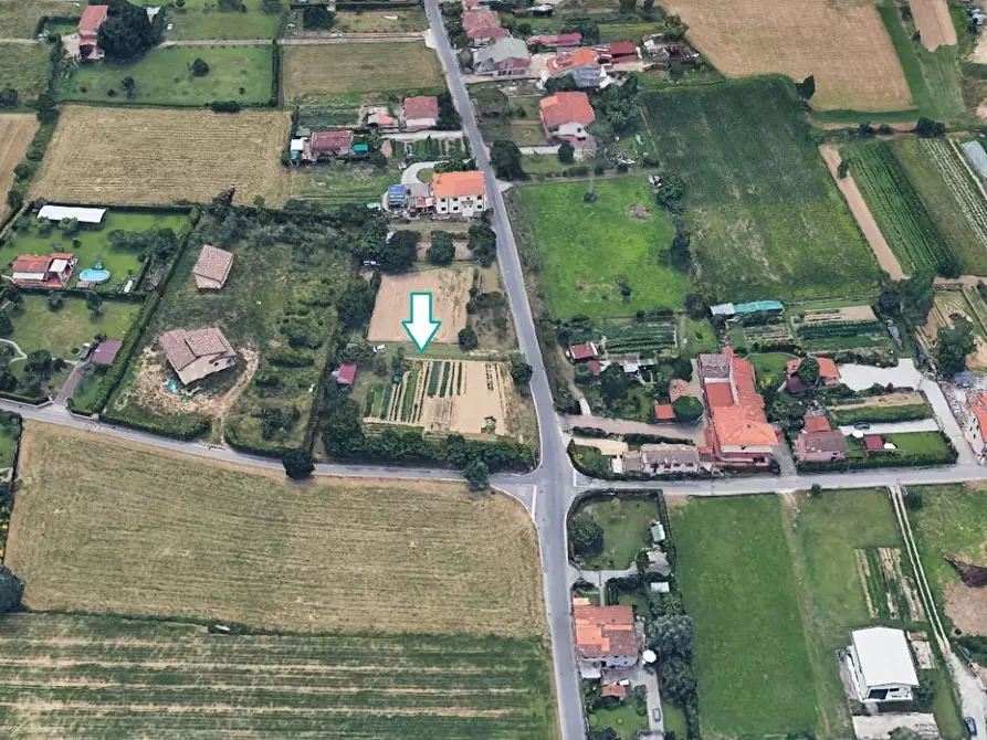 locale di sgombero in vendita a Seravezza