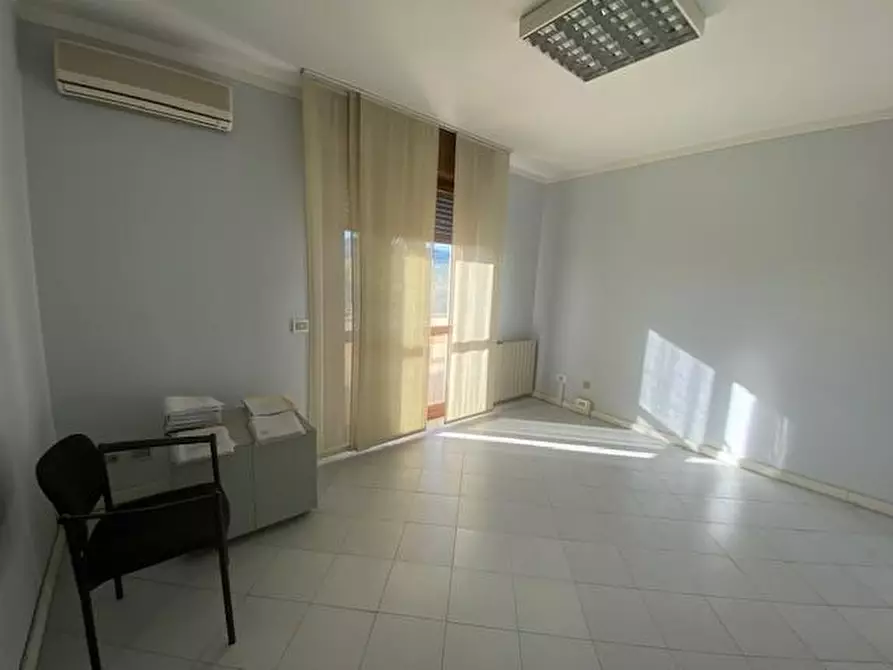Immagine 18 di Appartamento in vendita  a Massa E Cozzile
