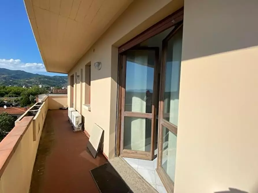 Immagine 1 di Appartamento in vendita  a Massa E Cozzile