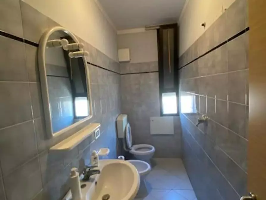 Immagine 12 di Appartamento in vendita  a Massa E Cozzile