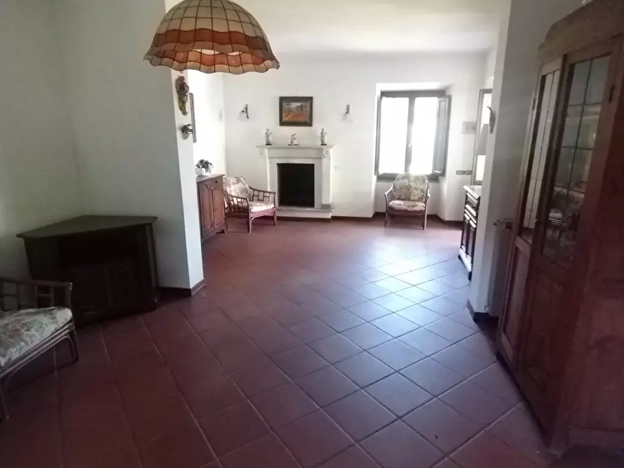 Immagine 13 di Casa bifamiliare in vendita  a Montignoso