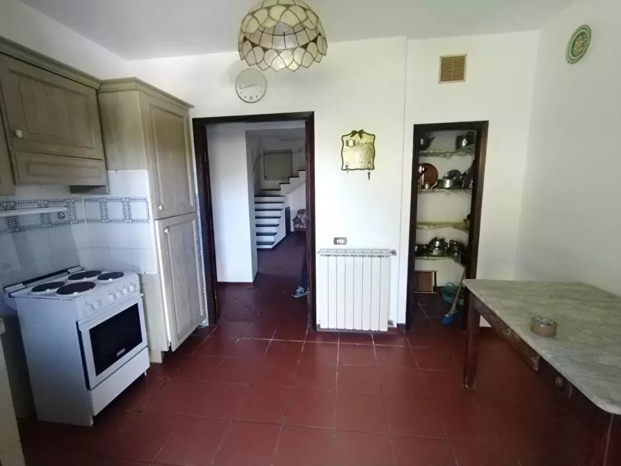 Immagine 24 di Casa bifamiliare in vendita  a Montignoso