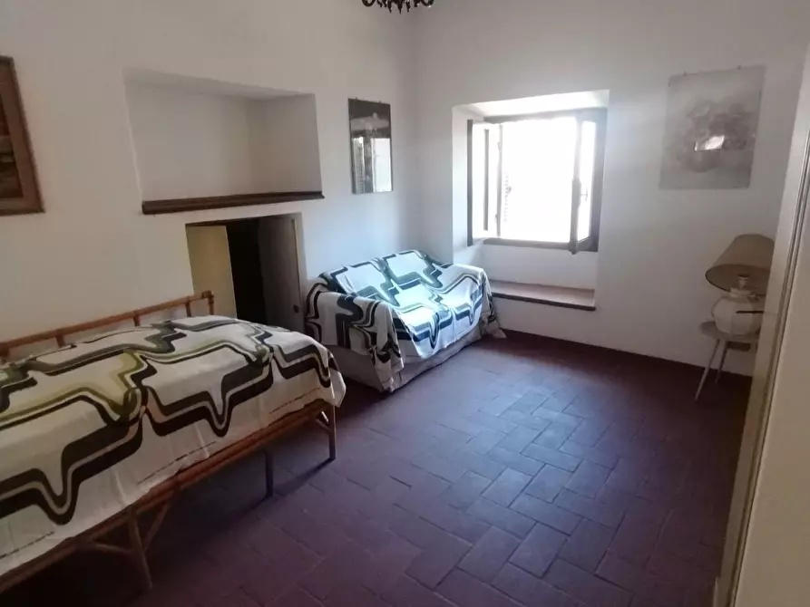 Immagine 39 di Casa bifamiliare in vendita  a Montignoso