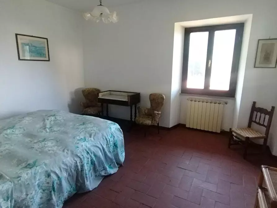 Immagine 23 di Casa bifamiliare in vendita  a Montignoso