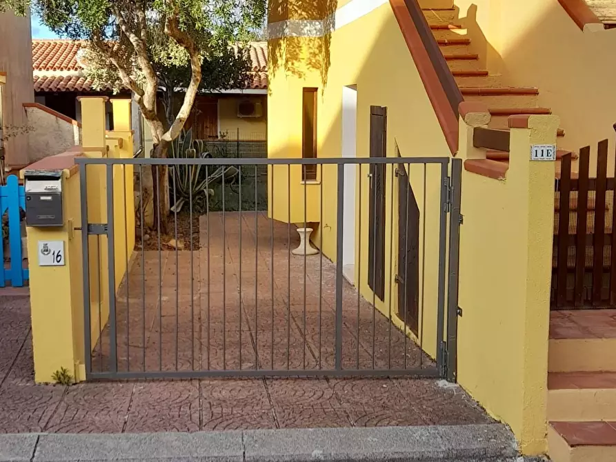 Immagine 3 di Appartamento in vendita  a Santa Teresa Gallura