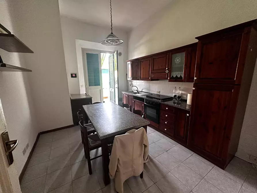 Immagine 10 di Appartamento in affitto  a Pisa