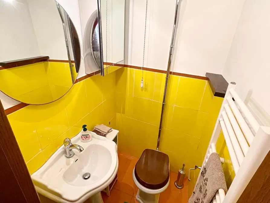 Immagine 10 di Appartamento in vendita  a Sinalunga