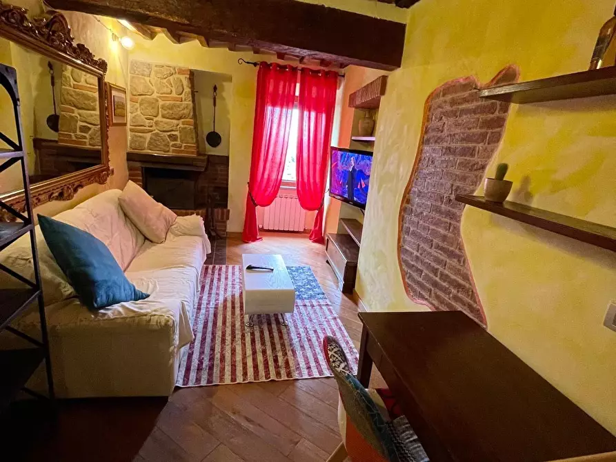 Immagine 13 di Appartamento in vendita  a Sinalunga