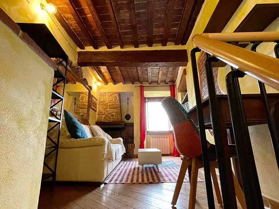 Immagine 4 di Appartamento in vendita  a Sinalunga