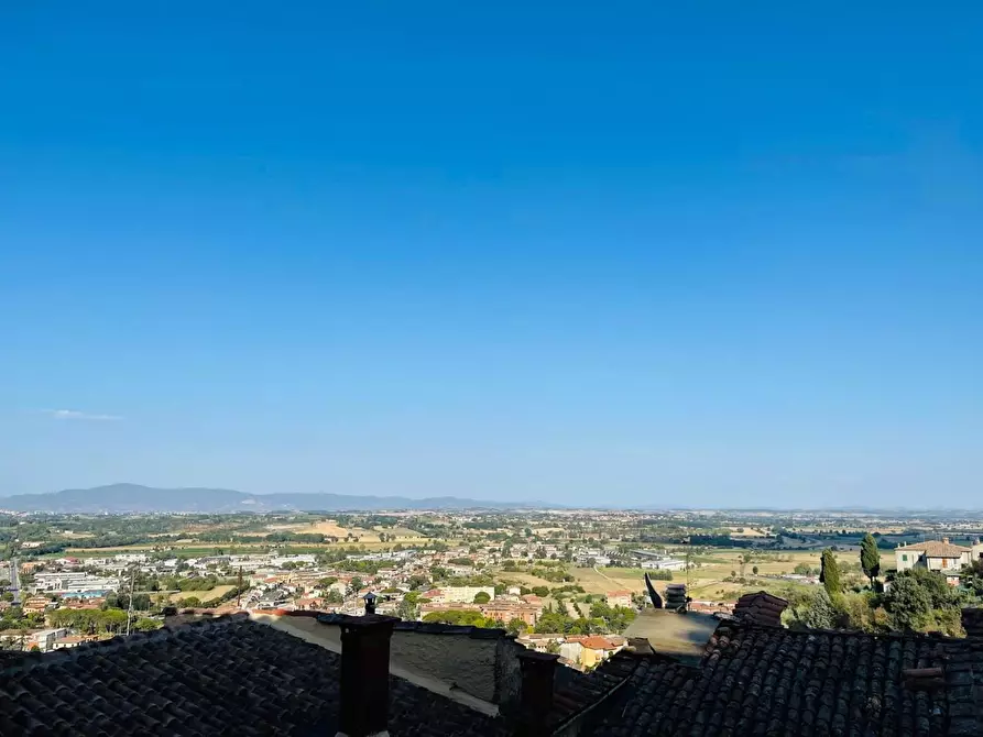 Immagine 11 di Appartamento in vendita  a Sinalunga