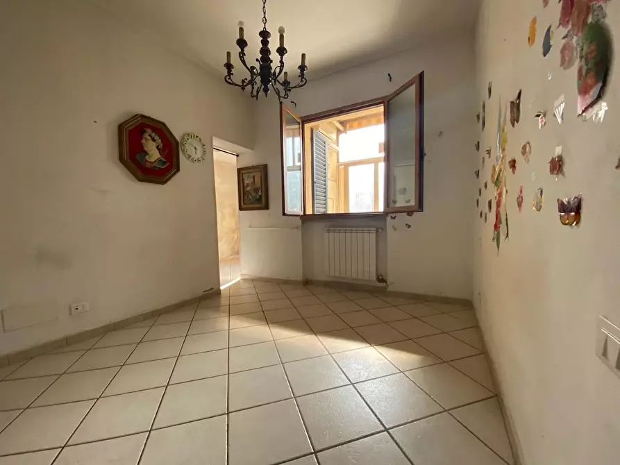 Immagine 14 di Appartamento in vendita  a Montelupo Fiorentino