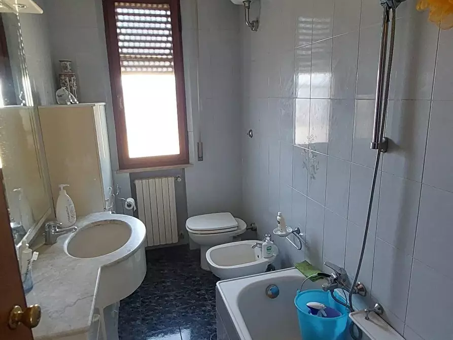 Immagine 10 di Appartamento in vendita  a Calcinaia