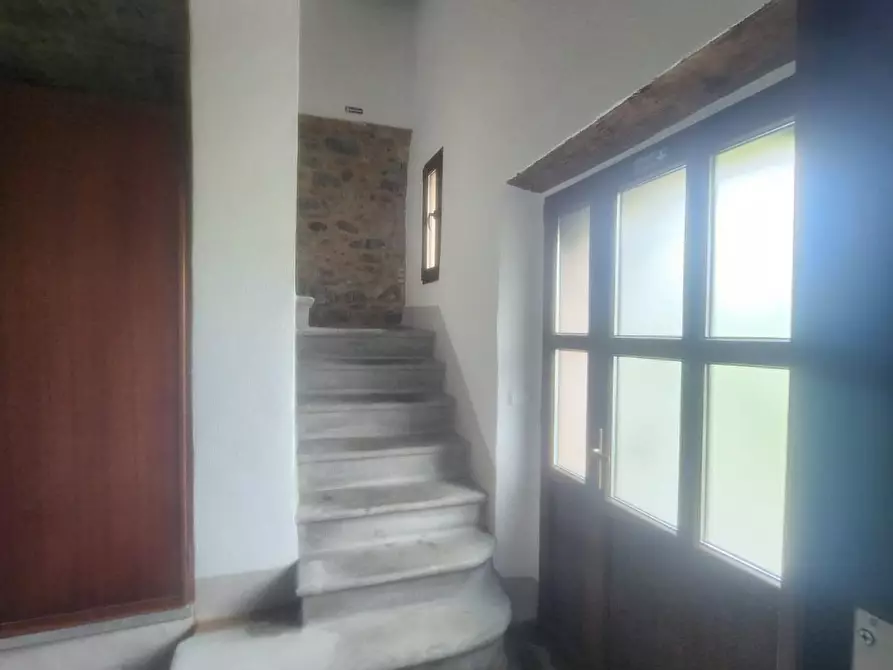 Immagine 33 di Casa indipendente in vendita  a Borgo A Mozzano