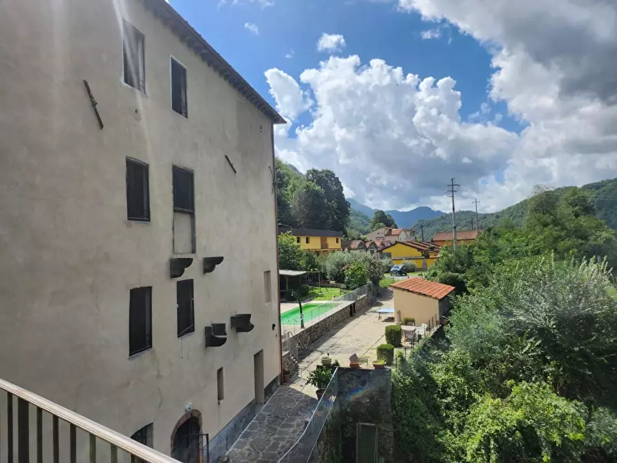 Immagine 47 di Casa indipendente in vendita  a Borgo A Mozzano