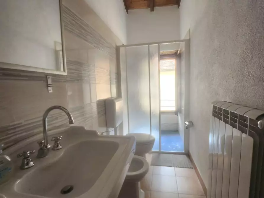 Immagine 52 di Casa indipendente in vendita  a Borgo A Mozzano